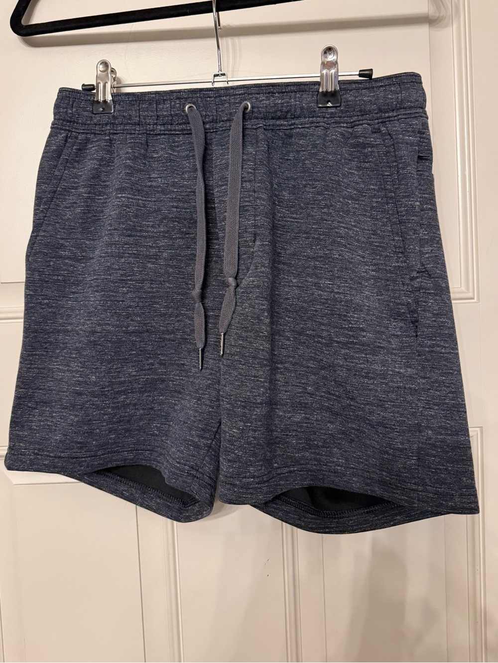 American Eagle Outfitters Men's Heathered Navy Athletic Shorts